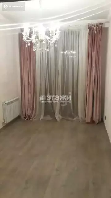 4-комнатная квартира, этаж 4 из 9, 124 м²