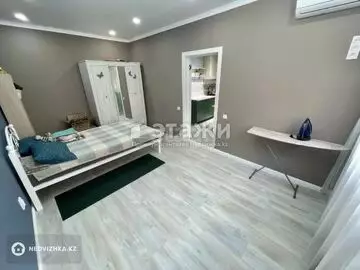 1-комнатная квартира, этаж 2 из 12, 39 м²