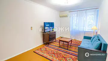 2-комнатная квартира, этаж 3 из 4, 55 м², на длительный срок