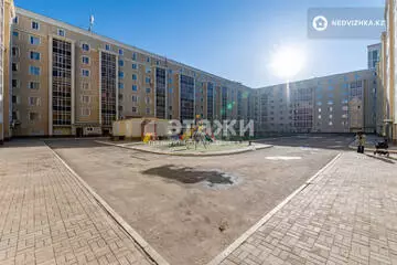 3-комнатная квартира, этаж 4 из 7, 88 м²