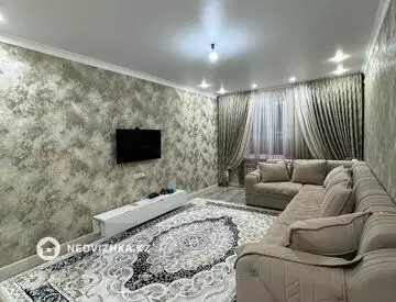 3-комнатная квартира, этаж 1 из 5, 90 м²