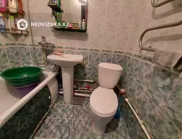 1-комнатная квартира, этаж 4 из 5, 30 м²