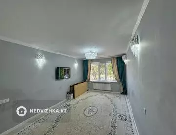 3-комнатная квартира, этаж 1 из 5, 69 м²