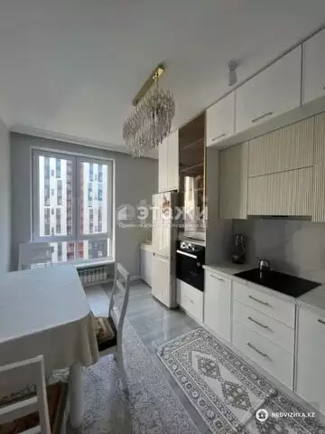 2-комнатная квартира, этаж 13 из 18, 78 м²