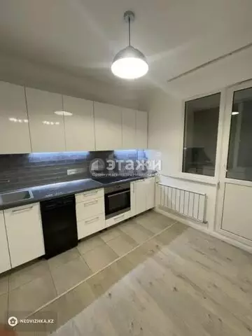 64 м², 2-комнатная квартира, этаж 10 из 12, 64 м², изображение - 2