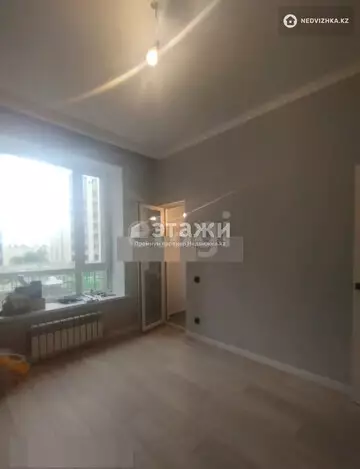 37 м², 2-комнатная квартира, этаж 3 из 12, 37 м², изображение - 2