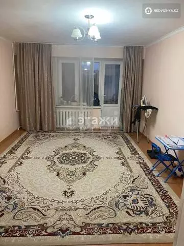 3-комнатная квартира, этаж 4 из 9, 63 м²