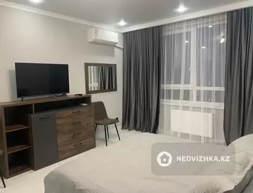 54 м², 1-комнатная квартира, этаж 3 из 12, 54 м², посуточно, изображение - 7