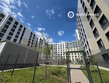 1-комнатная квартира, этаж 9 из 9, 41 м²