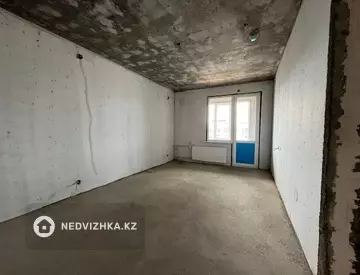 2-комнатная квартира, этаж 8 из 9, 62 м²