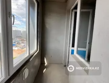 2-комнатная квартира, этаж 8 из 9, 62 м²