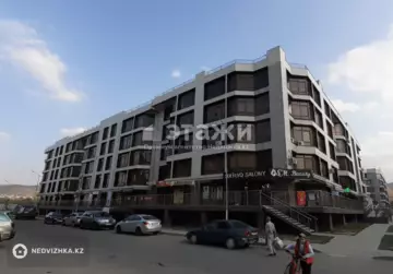 1-комнатная квартира, этаж 3 из 5, 52 м²