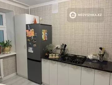 1-комнатная квартира, этаж 7 из 10, 42 м²