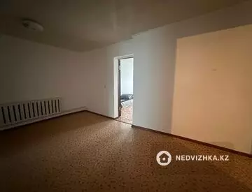 3-комнатный дом, 5 соток, 110 м², на длительный срок