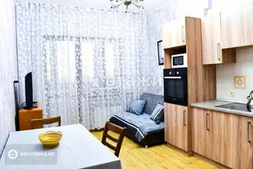 1-комнатная квартира, этаж 6 из 16, 45 м², на длительный срок