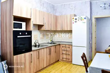 45 м², 1-комнатная квартира, этаж 6 из 16, 45 м², на длительный срок, изображение - 0