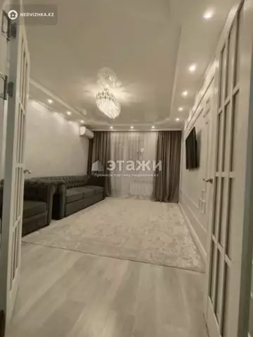 90 м², 3-комнатная квартира, этаж 3 из 7, 90 м², изображение - 1