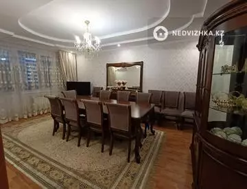 3-комнатная квартира, этаж 7 из 9, 104 м²