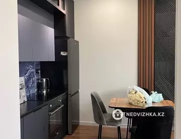 2-комнатная квартира, этаж 12 из 12, 40 м²