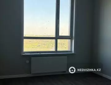 1-комнатная квартира, этаж 4 из 9, 40 м²