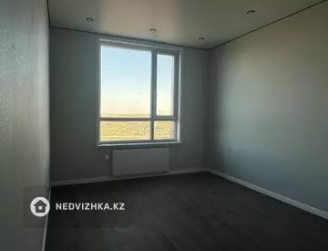 1-комнатная квартира, этаж 4 из 9, 40 м²