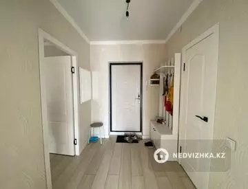 50 м², 2-комнатная квартира, этаж 10 из 10, 50 м², изображение - 1