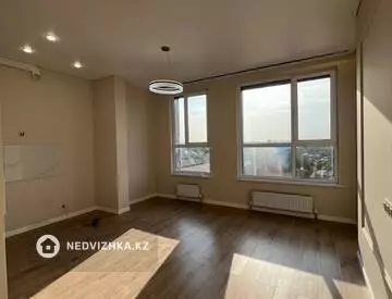 3-комнатная квартира, этаж 8 из 12, 63 м²