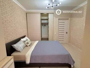 2-комнатная квартира, этаж 9 из 10, 63 м²