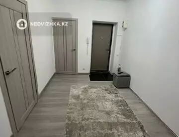 3-комнатная квартира, этаж 9 из 9, 67 м²