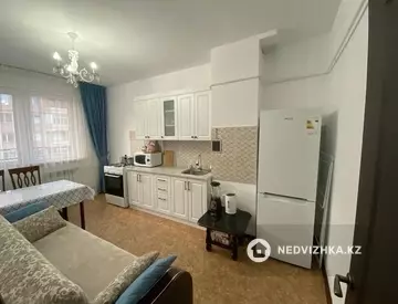 1-комнатная квартира, этаж 3 из 5, 43 м²