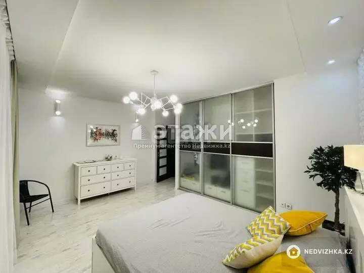 100 м², 3-комнатная квартира, этаж 12 из 14, 100 м², изображение - 1