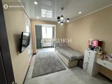 64 м², 3-комнатная квартира, этаж 8 из 18, 64 м², изображение - 1