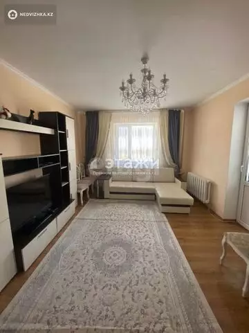 1-комнатная квартира, этаж 4 из 12, 50 м²