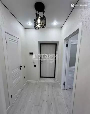 1-комнатная квартира, этаж 8 из 9, 31 м²