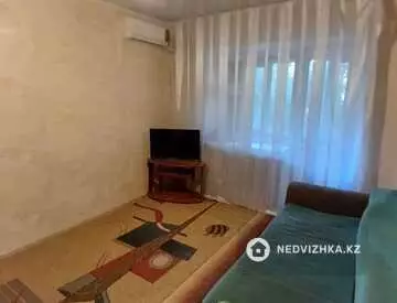 2-комнатная квартира, этаж 2 из 3, 43 м²