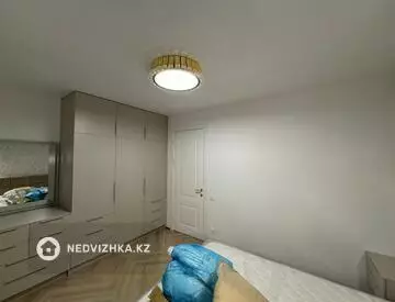 2-комнатная квартира, этаж 3 из 7, 52 м², На длительный срок