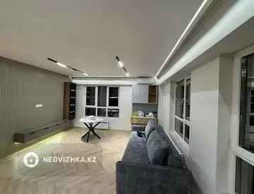 2-комнатная квартира, этаж 3 из 7, 52 м², На длительный срок