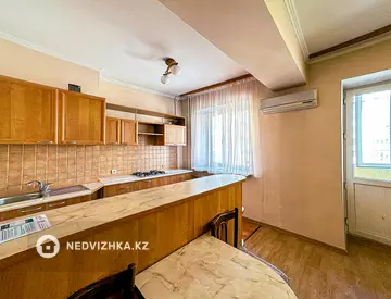 1-комнатная квартира, этаж 4 из 5, 33 м²