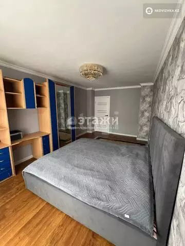 3-комнатная квартира, этаж 9 из 16, 74 м²