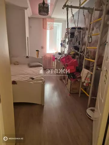 70 м², 3-комнатная квартира, этаж 10 из 10, 70 м², изображение - 0