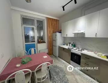 1-комнатная квартира, этаж 5 из 14, 45 м²