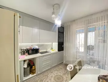 2-комнатная квартира, этаж 4 из 9, 67 м²