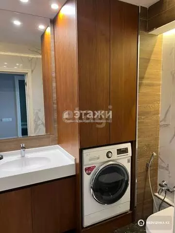 5-комнатная квартира, этаж 2 из 14, 136 м²