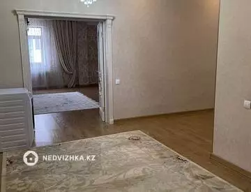 3-комнатная квартира, этаж 4 из 8, 166 м²