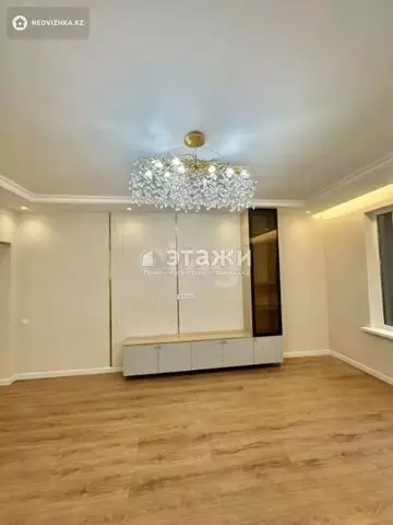 2-комнатная квартира, этаж 9 из 12, 70 м²