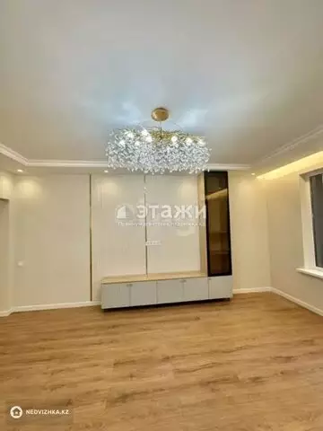 2-комнатная квартира, этаж 9 из 12, 70 м²