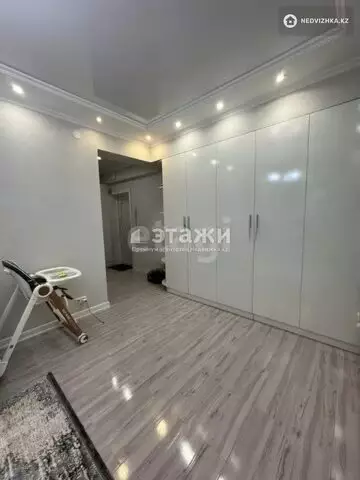 2-комнатная квартира, этаж 14 из 16, 52 м²