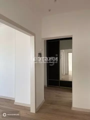 56 м², 2-комнатная квартира, этаж 14 из 15, 56 м², изображение - 2