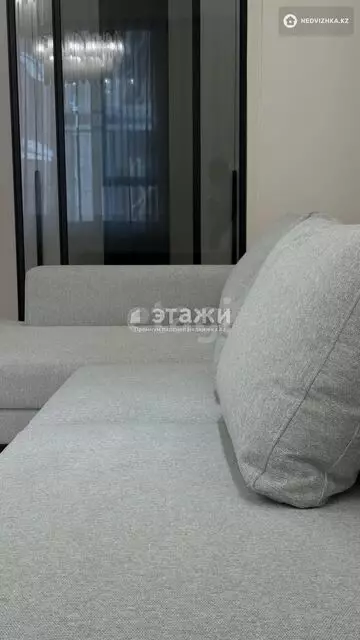 4-комнатная квартира, этаж 2 из 15, 126 м²