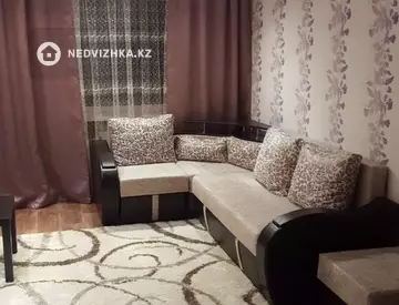 2-комнатная квартира, этаж 3 из 5, 40 м²